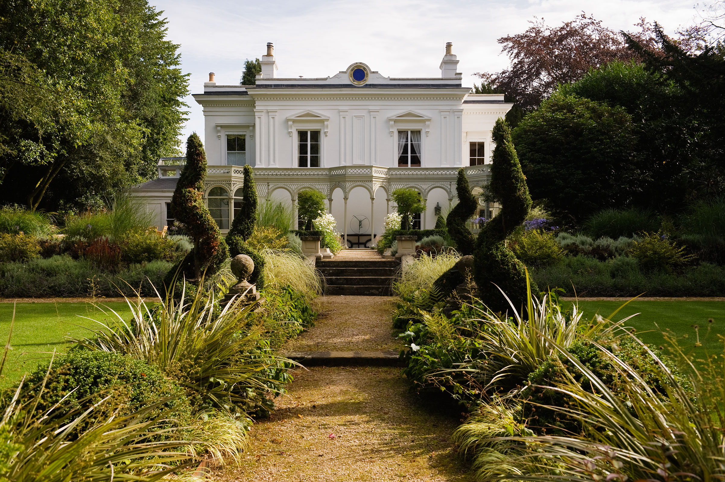 Regency Villa Hugh Leslie