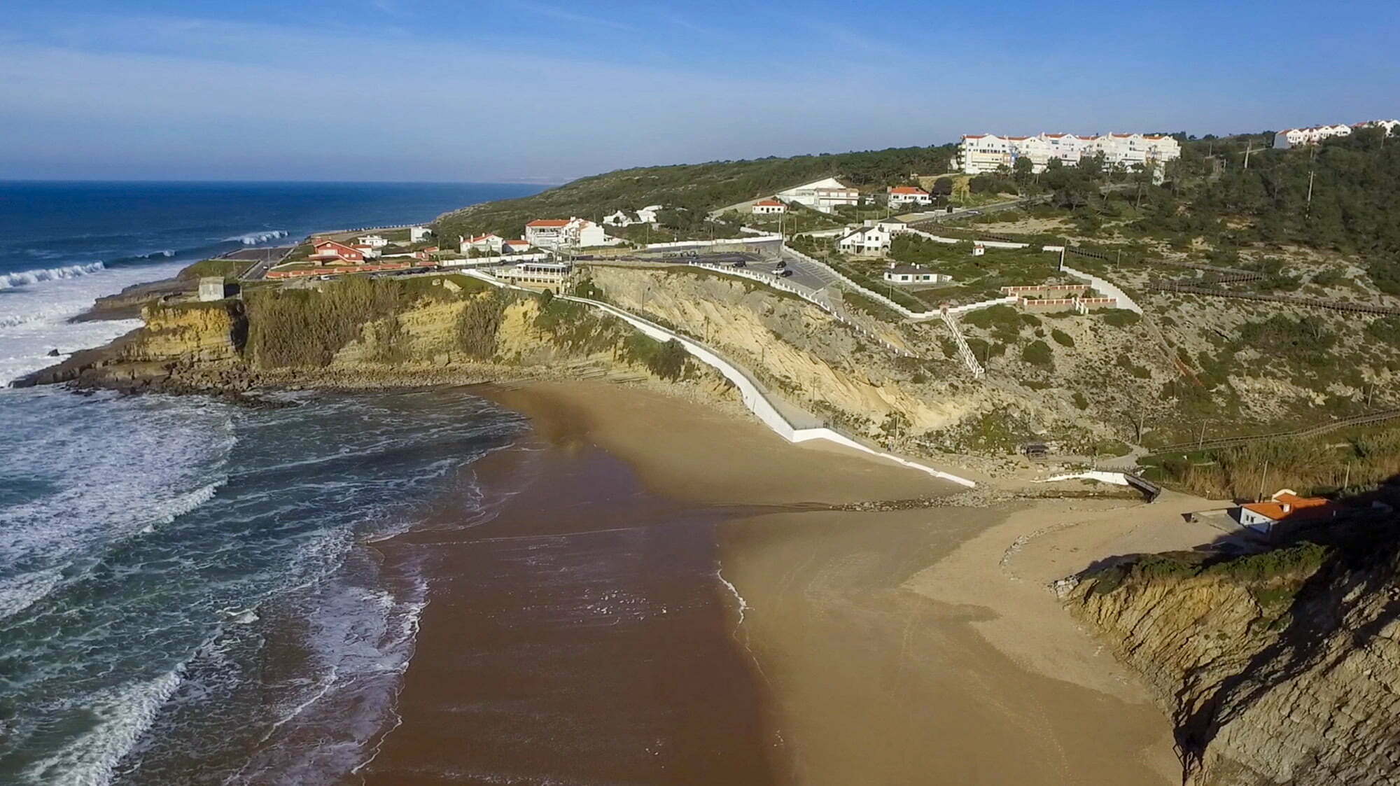 Vista aérea da Praia do Magoito , Costa de Sintra Hugo Grilo Photography