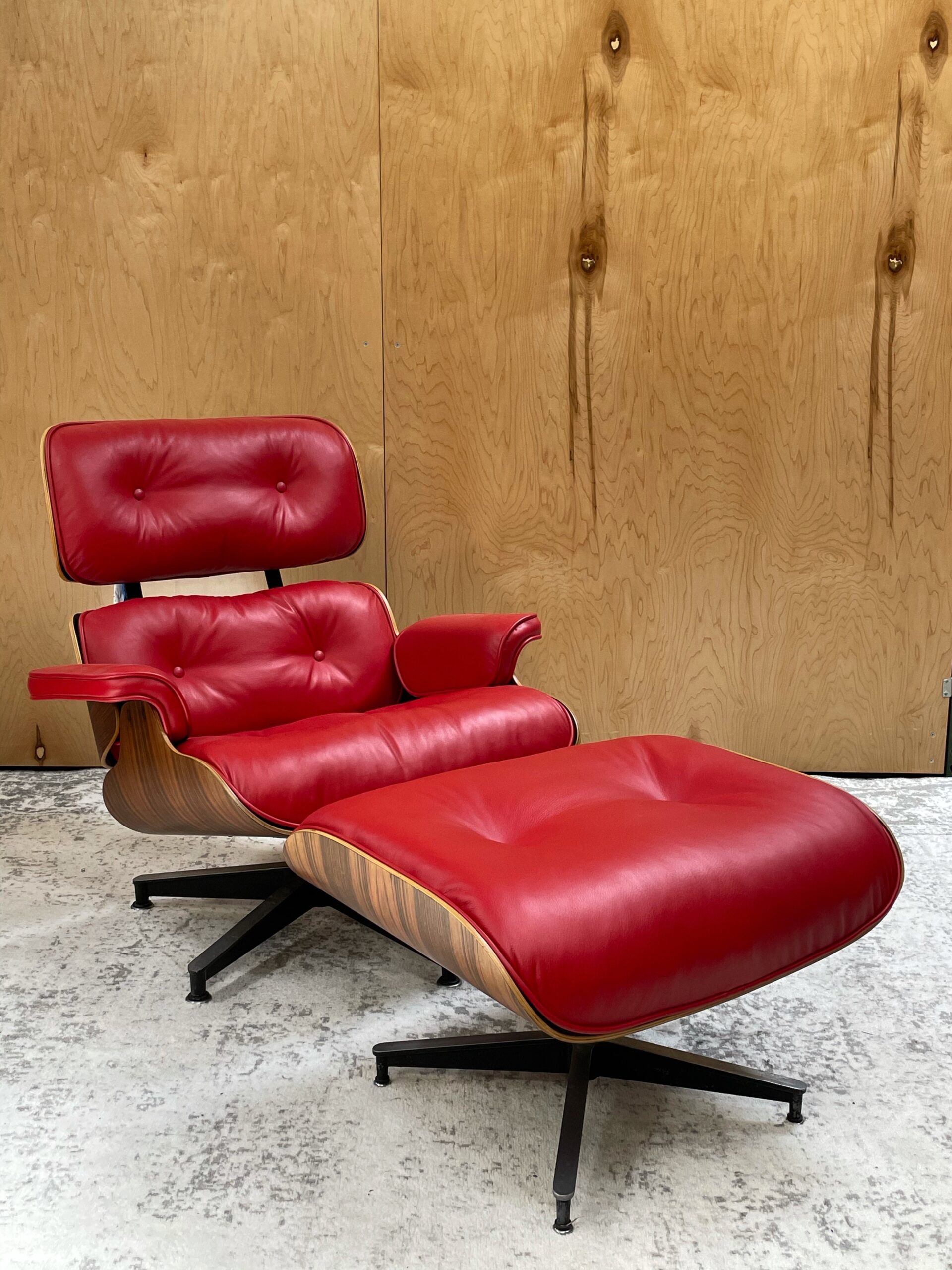 Eames Lounge & Ottoman Cushion Set humemodern