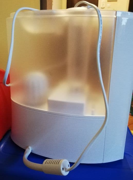 Ultrasonic Humidifier How it Works •