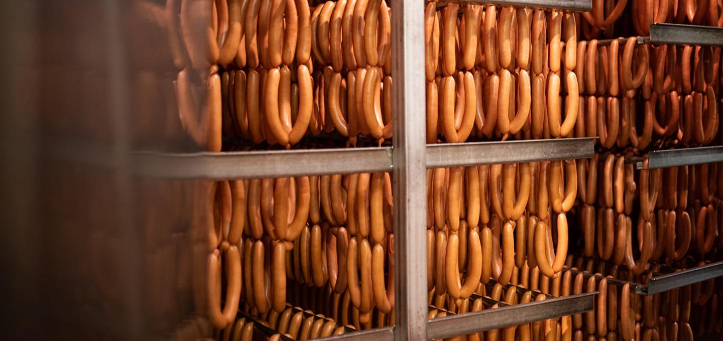 Hummels Hot Dogs New Haven Ct / 5 Places To Get Specialty Hot Dogs This