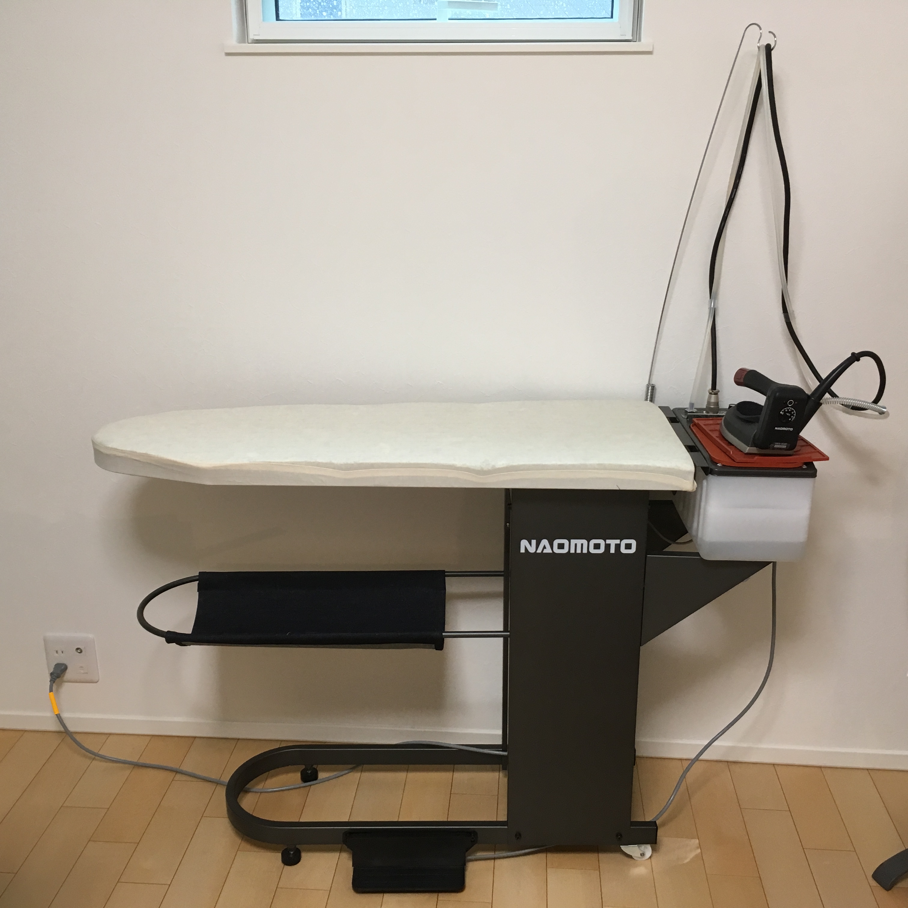 バキュームアイロンを買いました フムフム [humuhumu]