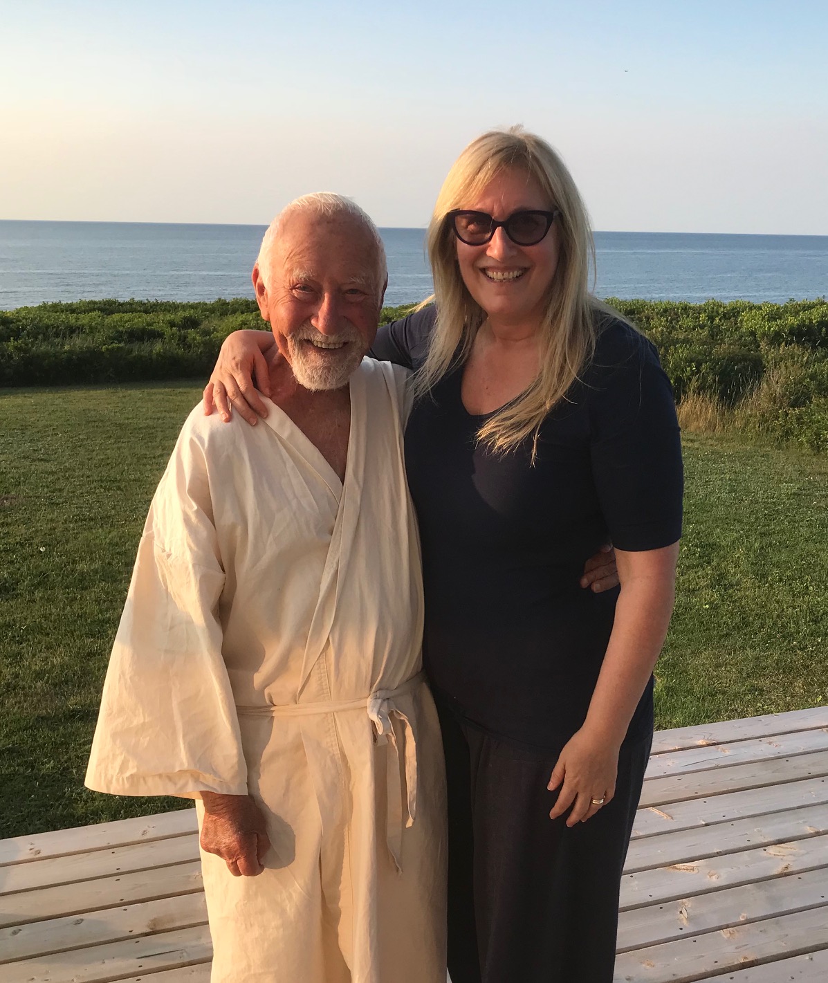 » Victoria Arrives! Hurrah! HUNGRY GERALD