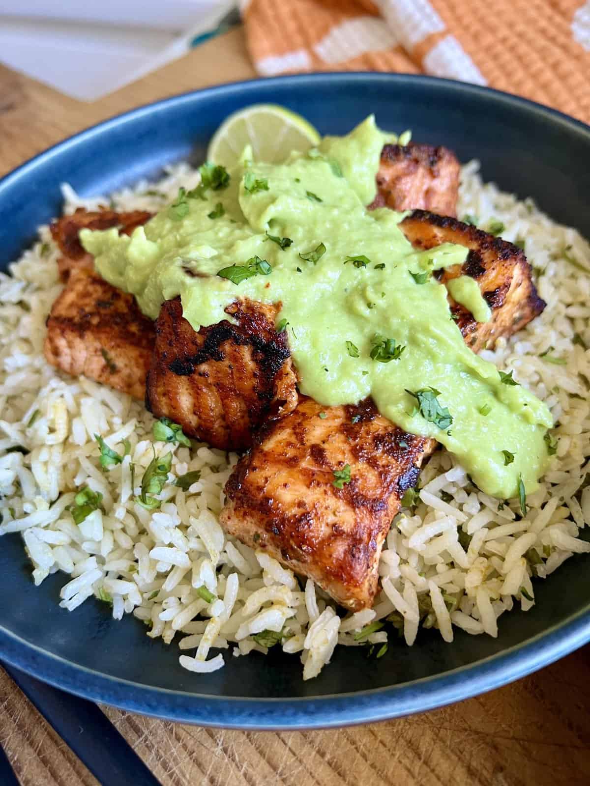 Spicy Salmon with Creamy Avocado Sauce Hungry Happens