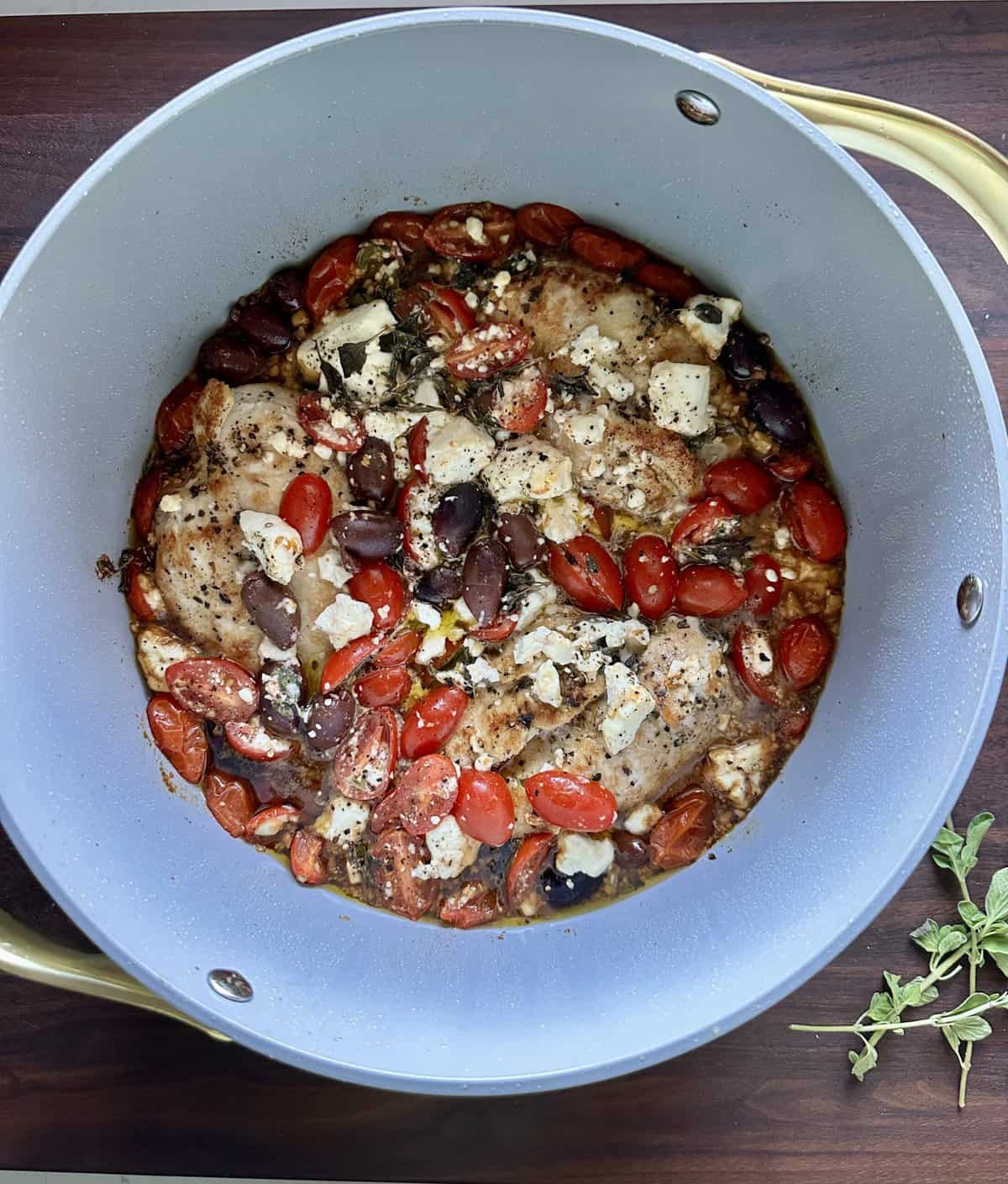 One Pot Balsamic Greek Chicken 'Salad' Hungry Happens