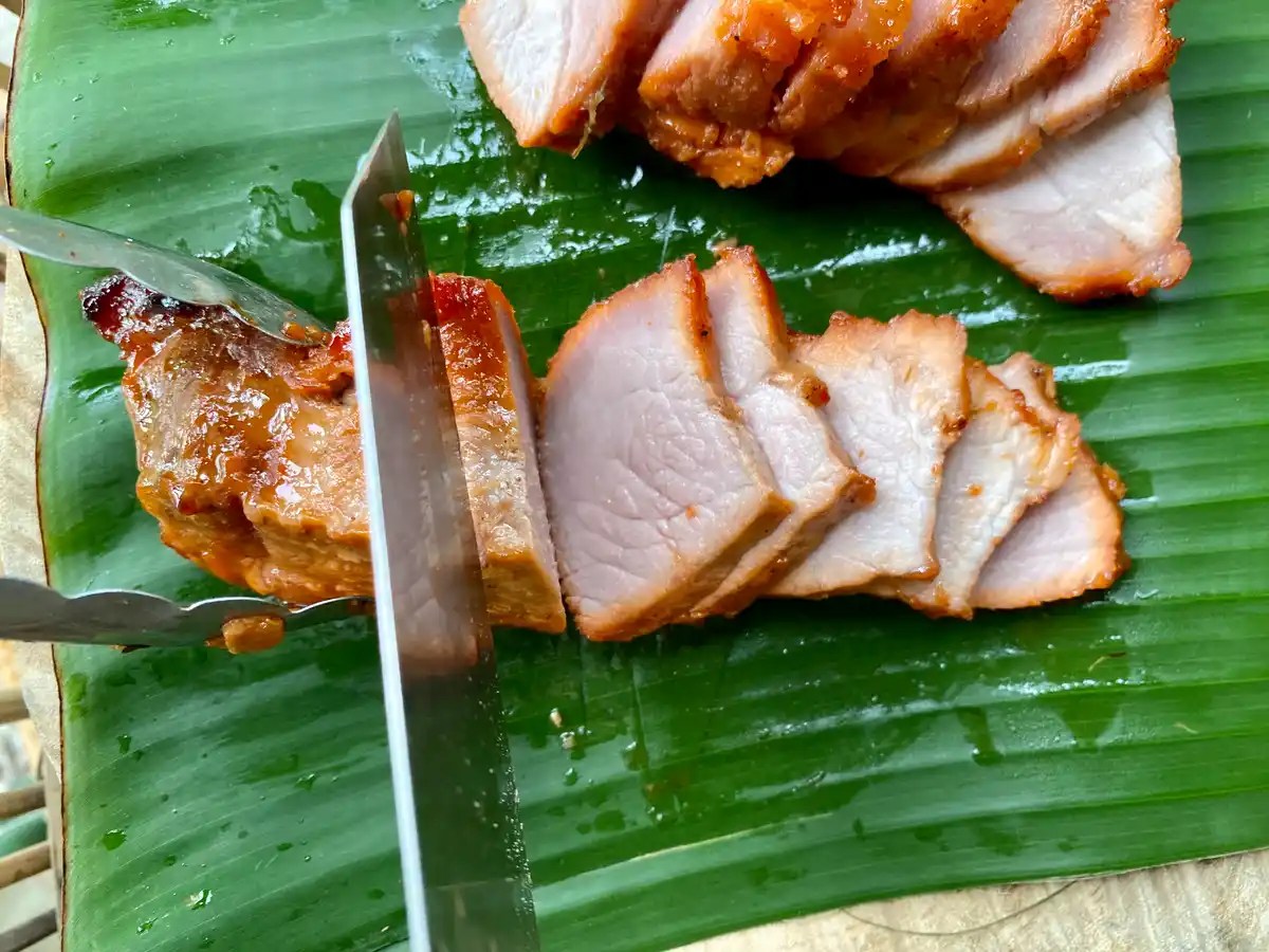Khao Moo Dang Recipe (Chinese Red Pork) Hungry in Thailand
