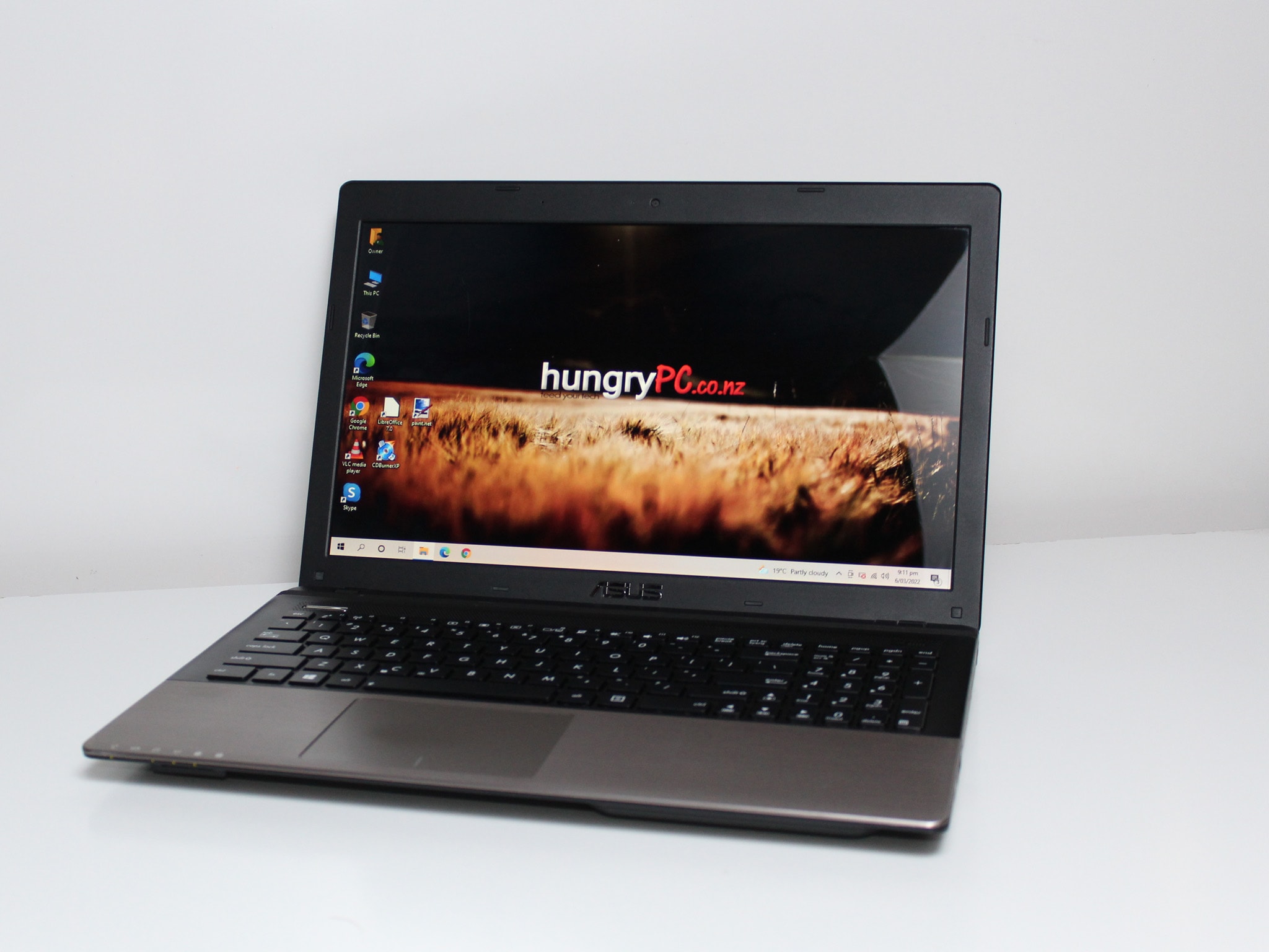 Refurbished Laptops for sale at hungryPC Shipping all over NZ