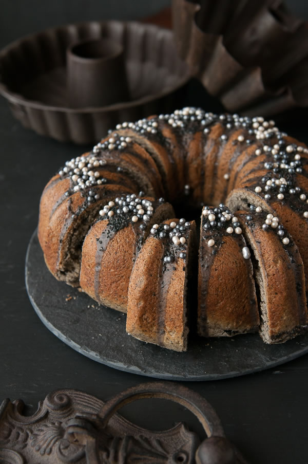 Black Sesame Cake Hungry Rabbit
