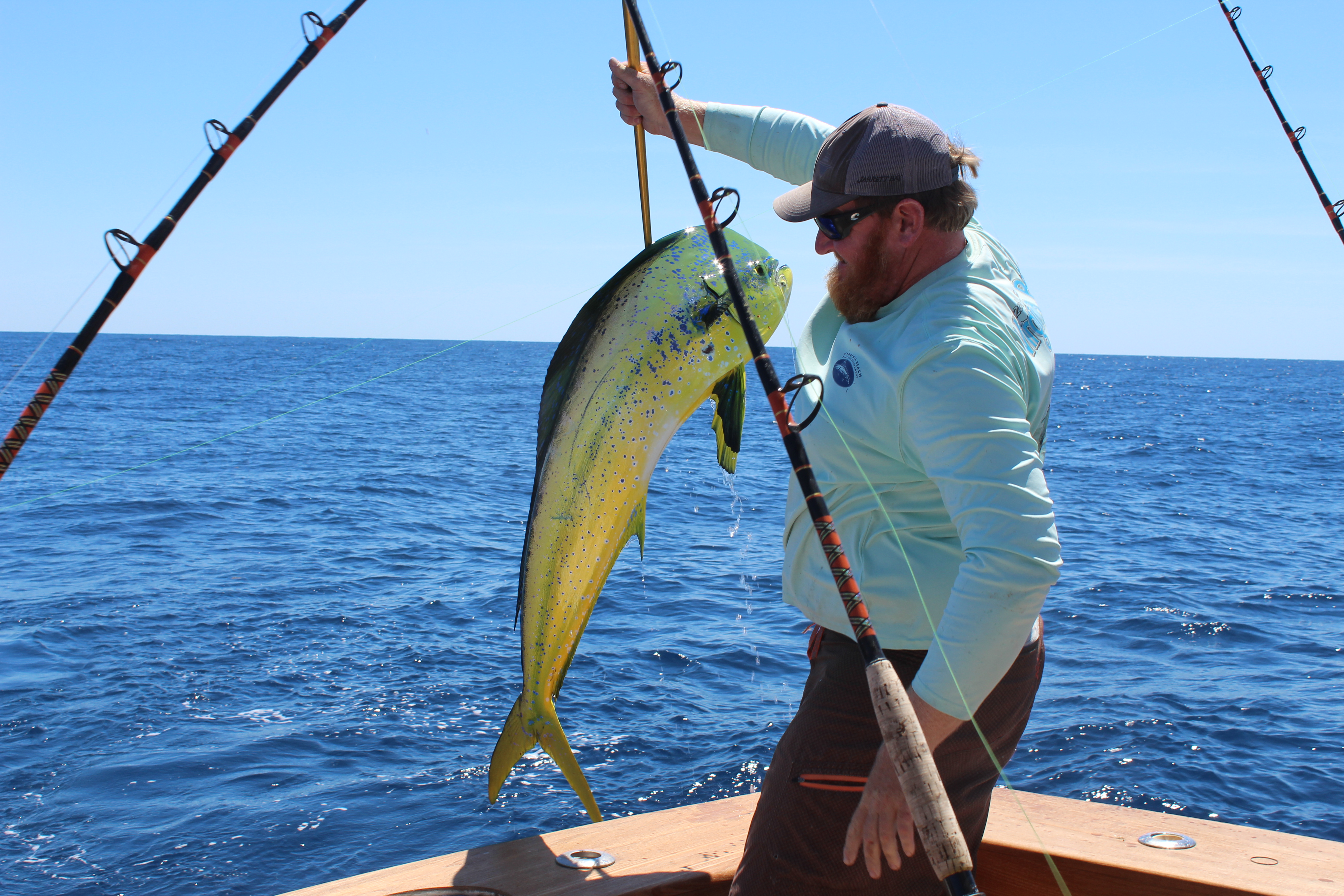 Windy Weekend HUNTER Sportfishing Deep Sea Fishing Offshore Charters Gulf Stream
