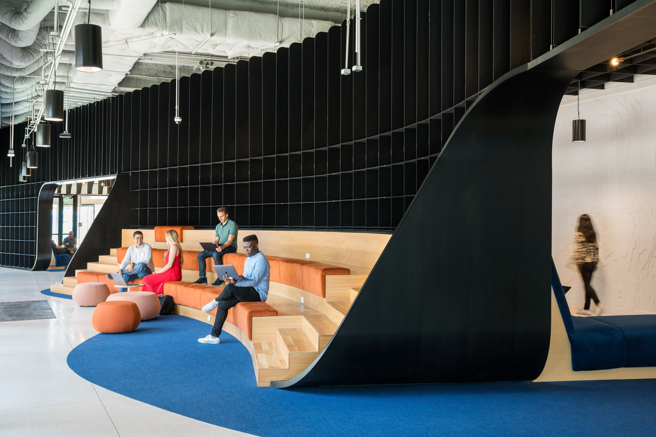 VRBO Headquarters • Hunter Kerhart Los Angeles Architectural Photographer