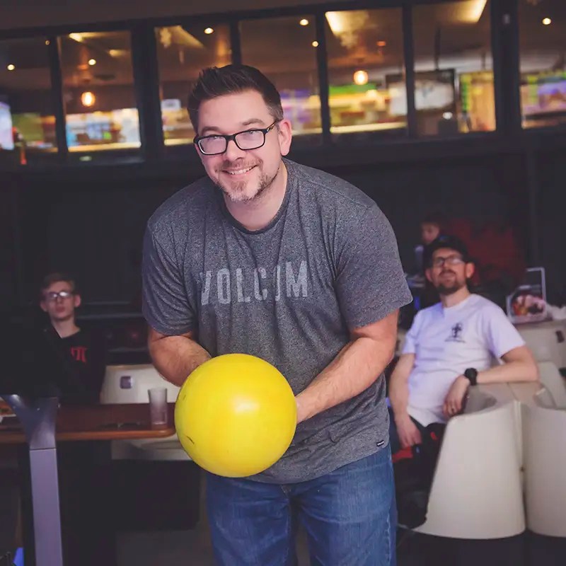 Bowling Saskatoon, SK Hunter's Bowling Centres