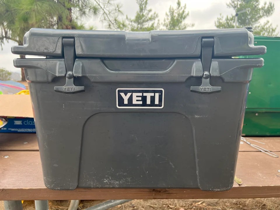 9 Ways To Fix A Bent/Warped Cooler Lid