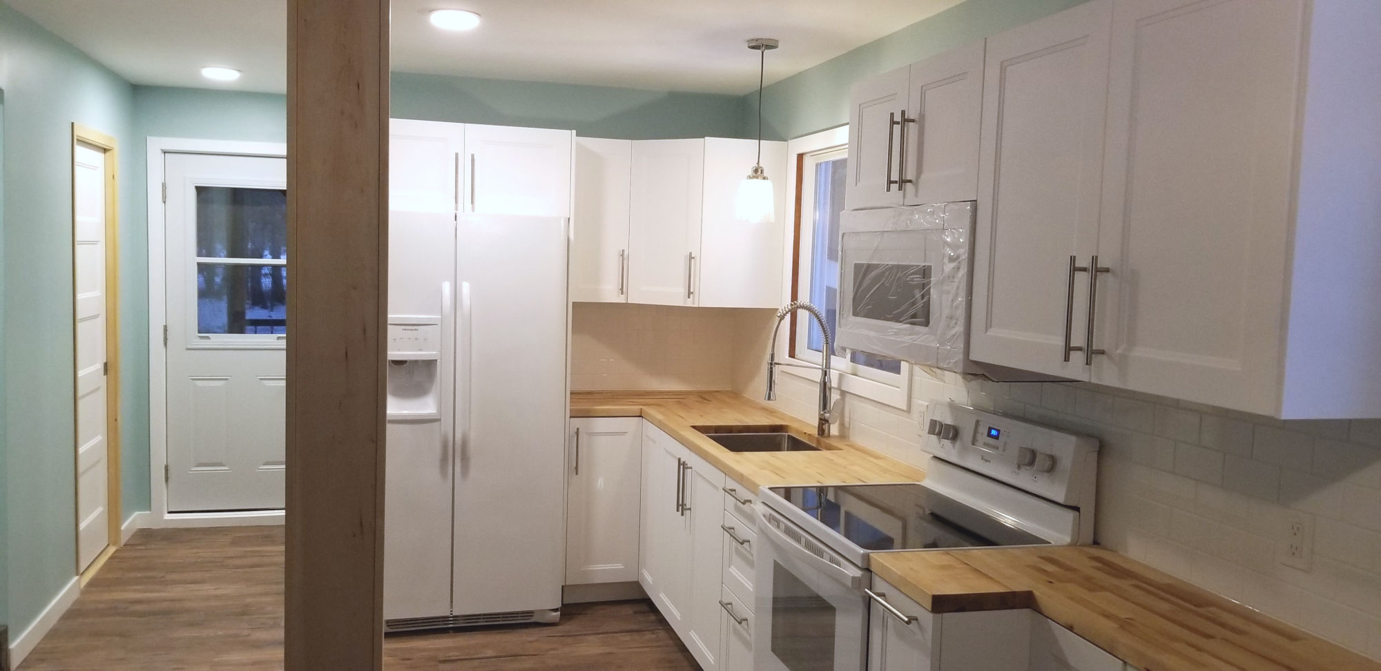 Cottage Renovation in Kearney Ontario Hunt's Contracting