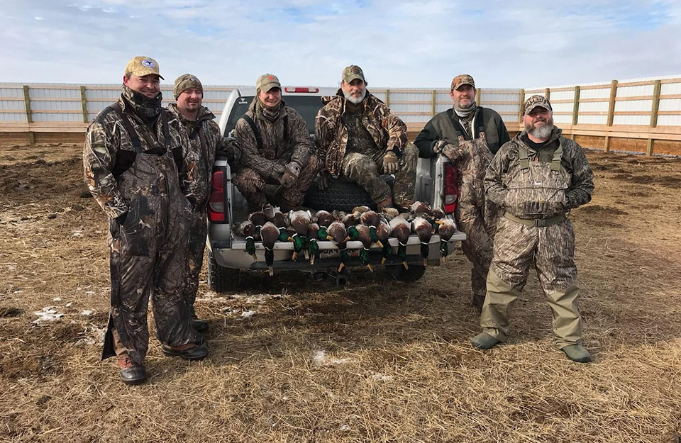 South Dakota Duck Hunting Guides & Goose Hunting Outfitters