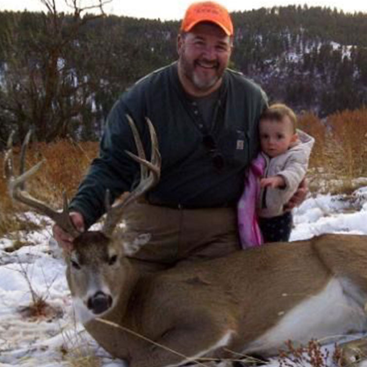 South Dakota Whitetail Deer Hunting Guides & Mule Deer Hunting Outfitters