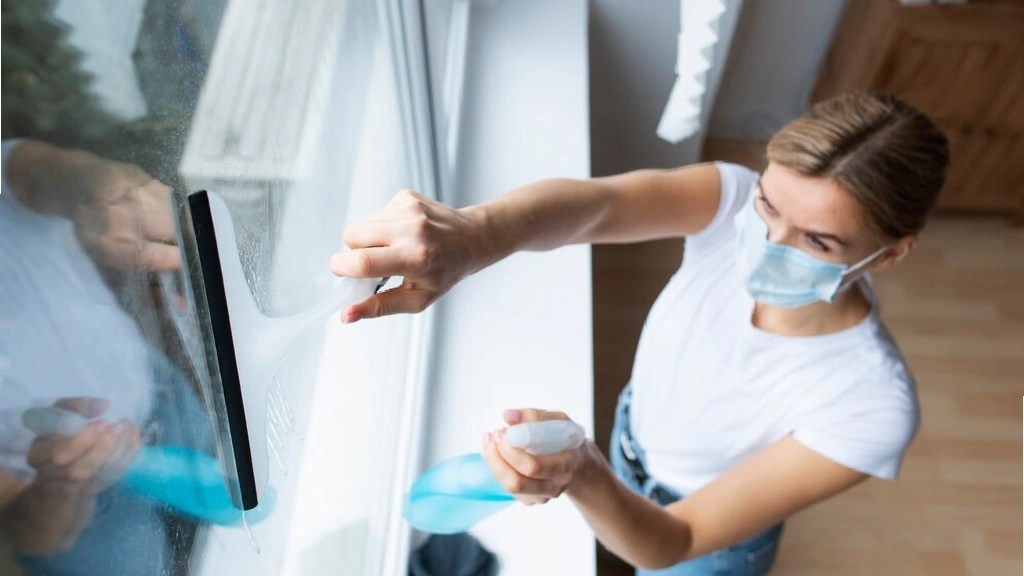 How to Remove Scratches from Glass Windows