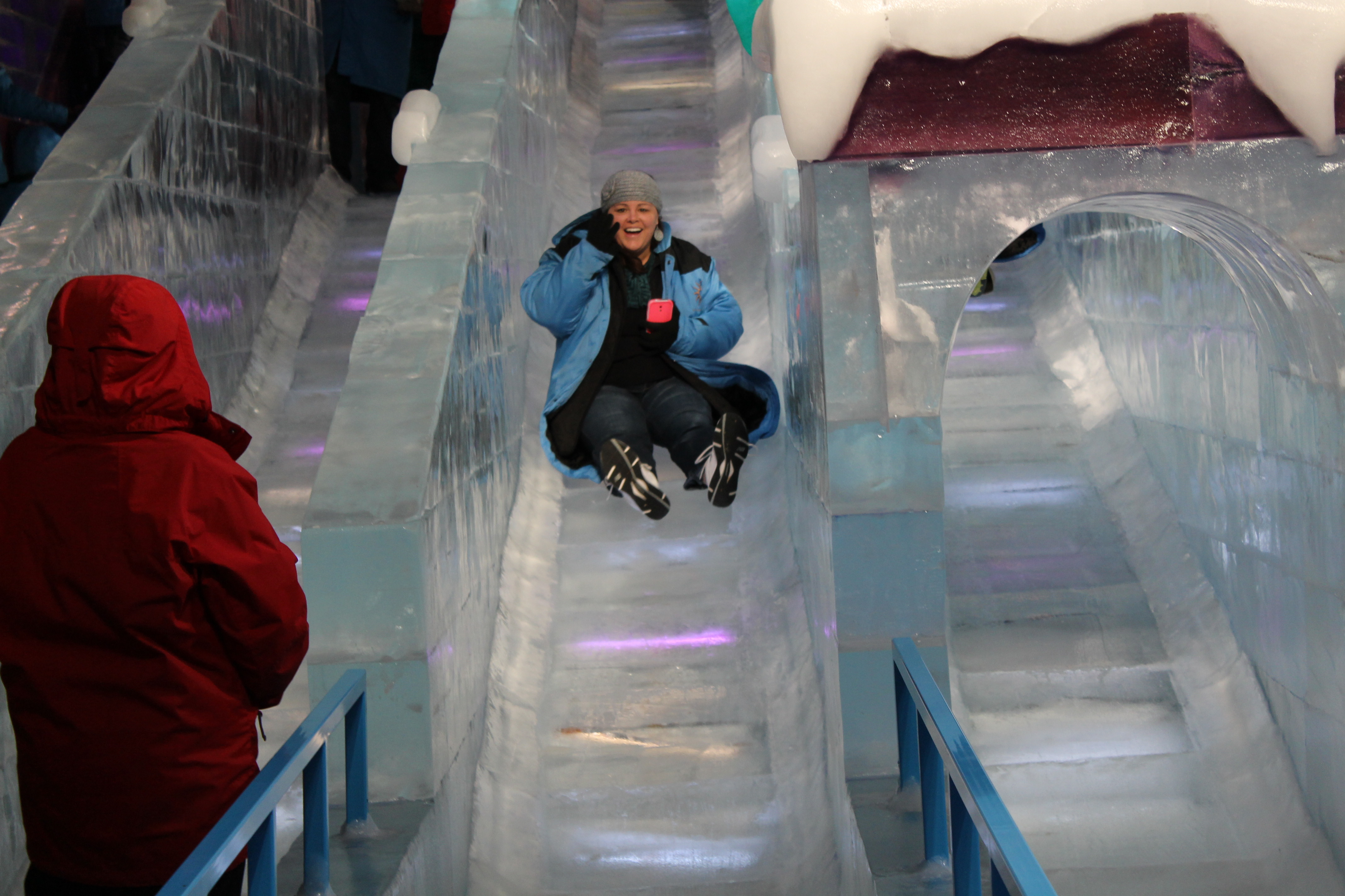 Bundle Up for Ice at Gaylord Texan