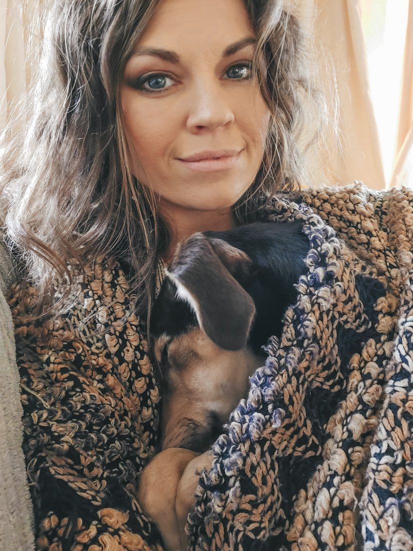 The Many Talents of Model and Fighter Jessica Lewis: Superwoman Behind the Shipibo Market - The