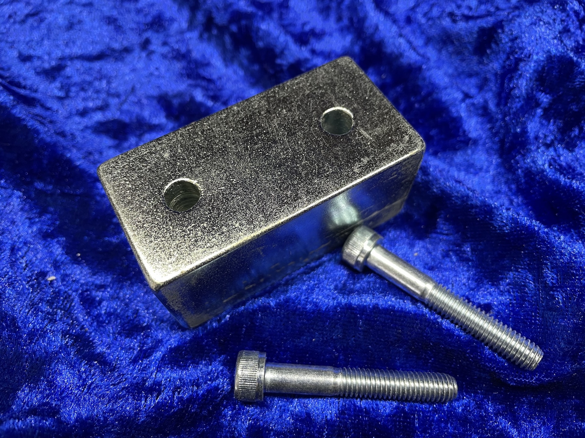 Ignition rotor removal tool (Electrex internal rotor system only) HVA