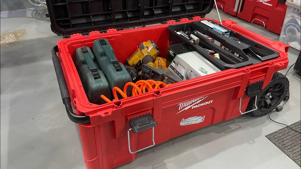 Milwaukee PACKOUT Rolling Tool Chest