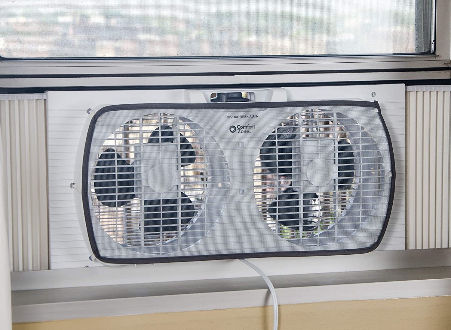 5 Best Window Fans Reviewed in Detail (Fall 2023)