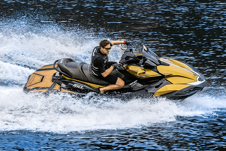 自然吸気エンジン搭載モデルKAWASAKI JET SKI ULTRA 160LX、2023年7月1日発売決定！│HOT WATER マガジン