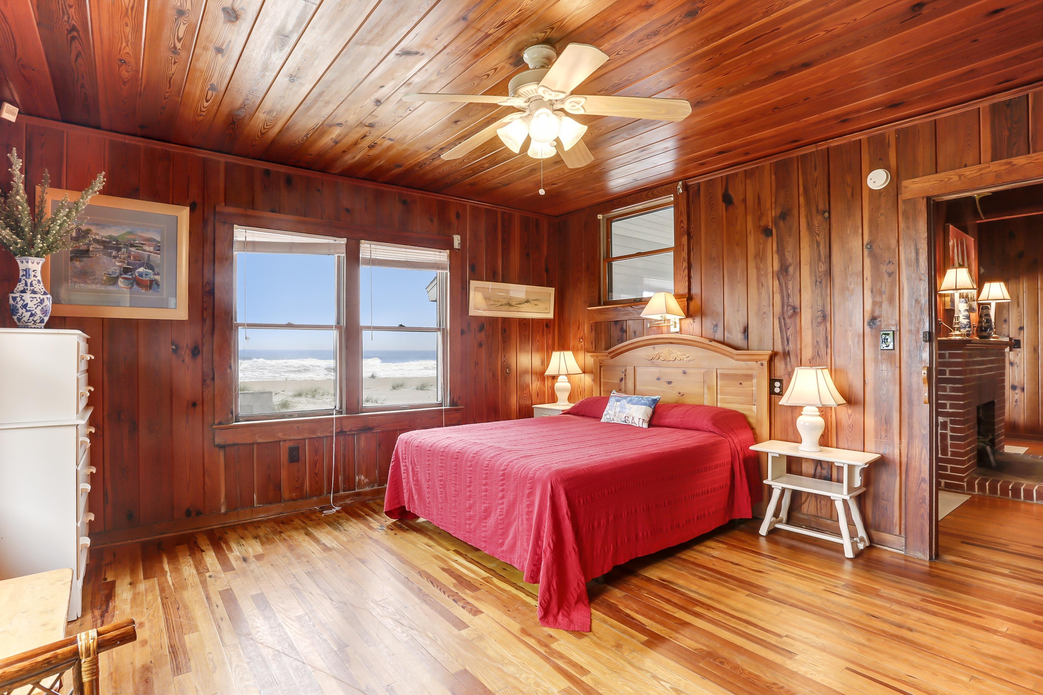 1180 S Fletcher 5 Bedroom Home Vacation Rentals Homes & Hideaways