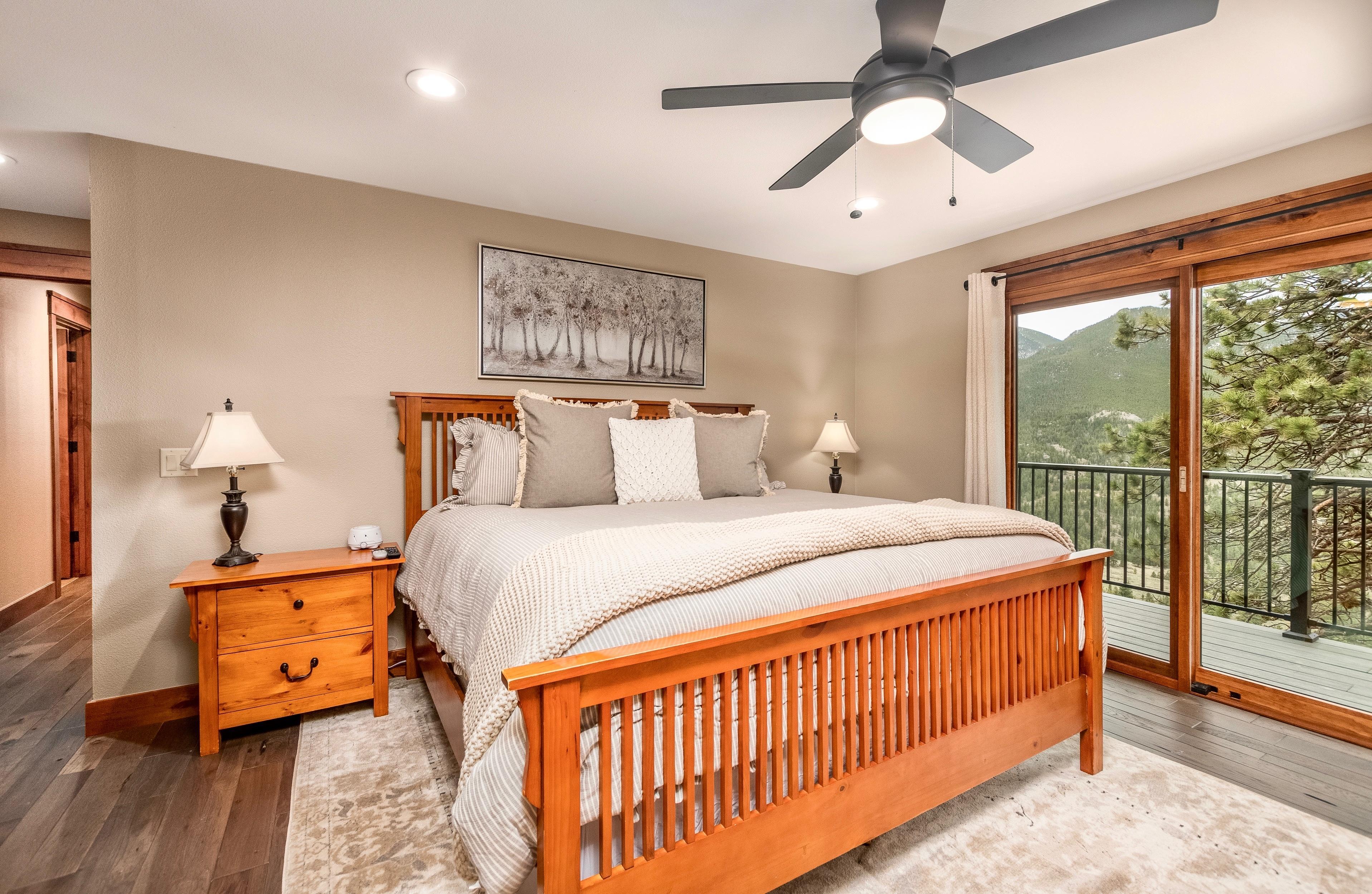 Rustic Retreat Vacation Home at Windcliff 2 Bedroom Home Vacation