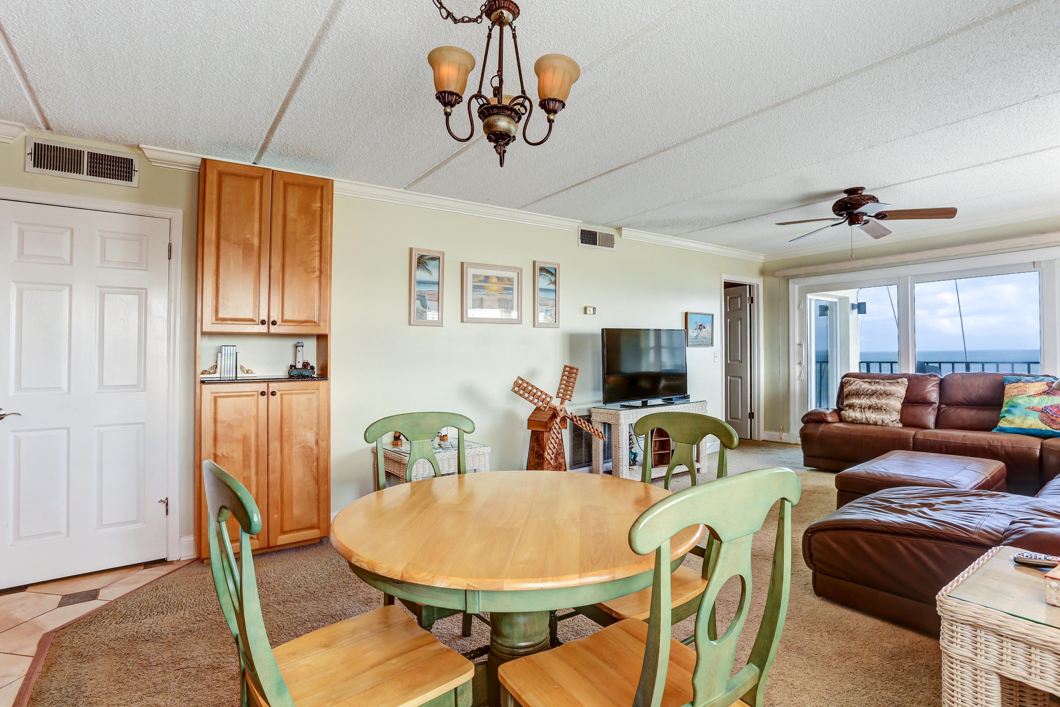 B7 Amelia South 2 Bedroom Condo Vacation Rentals Homes & Hideaways