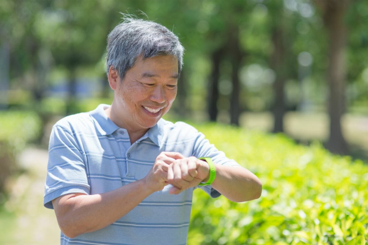 Does Fitbit Measure Blood Pressure? The Real Answer Explained