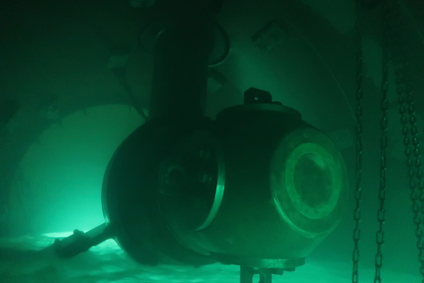 Underwater bow thruster operation in Algeciras Hydrex