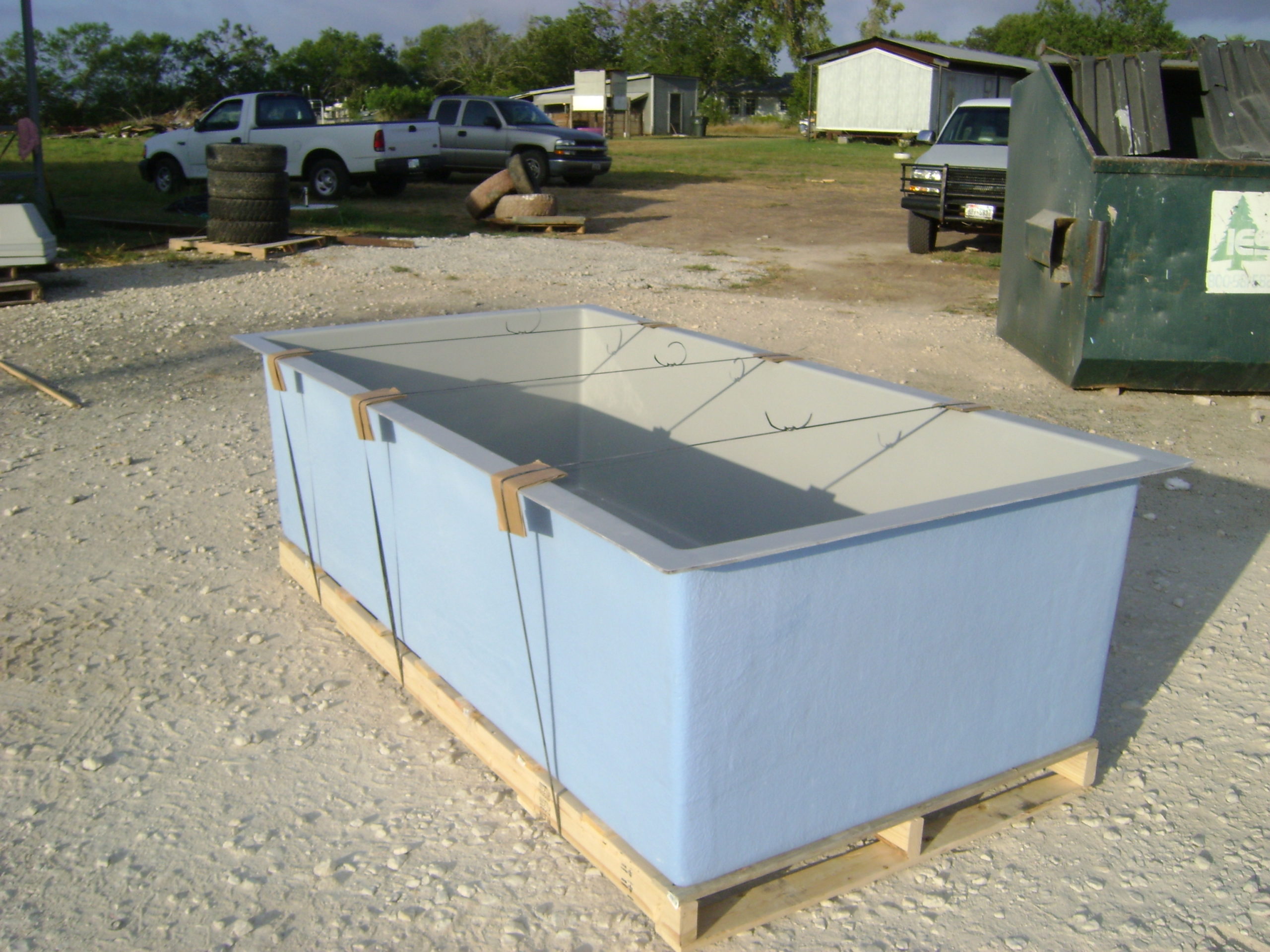 519 gal. Rectangular Fiberglass Tank Hydro Composites, LLC