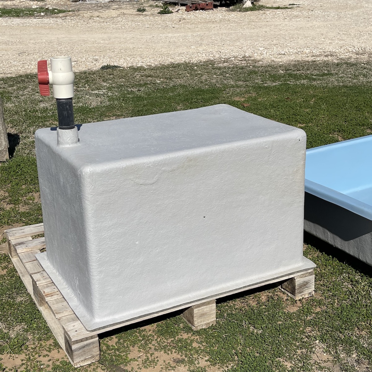 103 gal. Rectangular Fiberglass Tank On Sale Hydro Composites, LLC