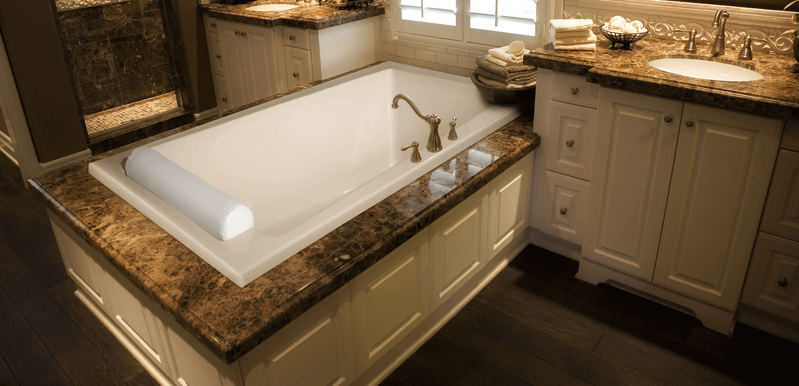 Hydro Systems Customized Bathtubs