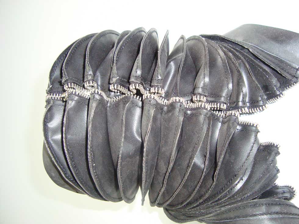 Bellow with Velcro and Straight Zippers Hyduex