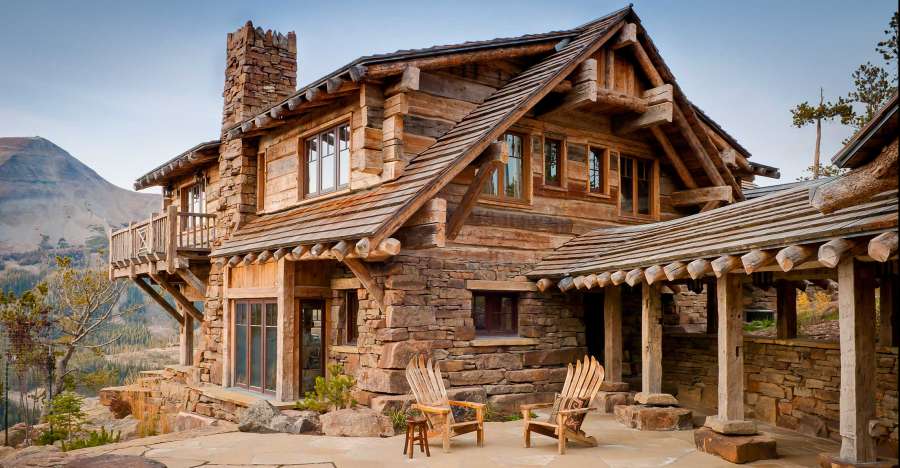 This Stunning Log House Uses Natural Building Materials