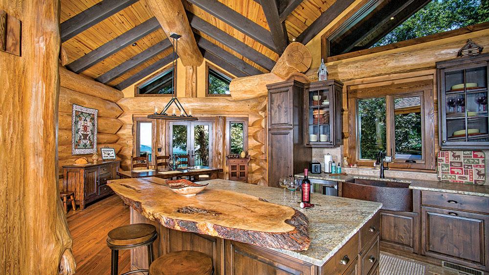 Take a Look at This North Carolina Log Home