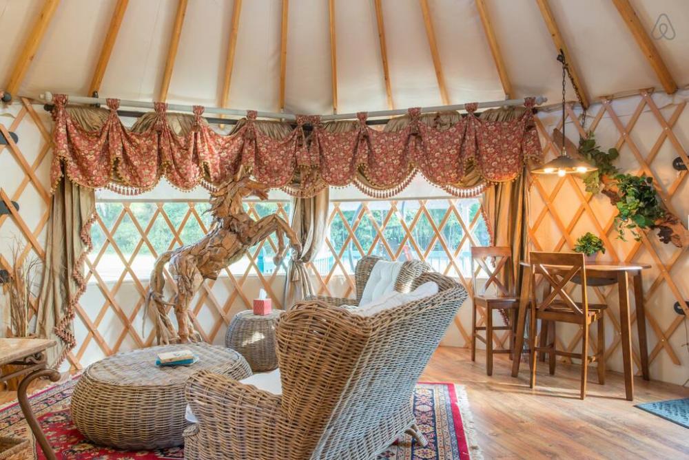 The Yurt is a Perfect Glamping Hideaway In Florida
