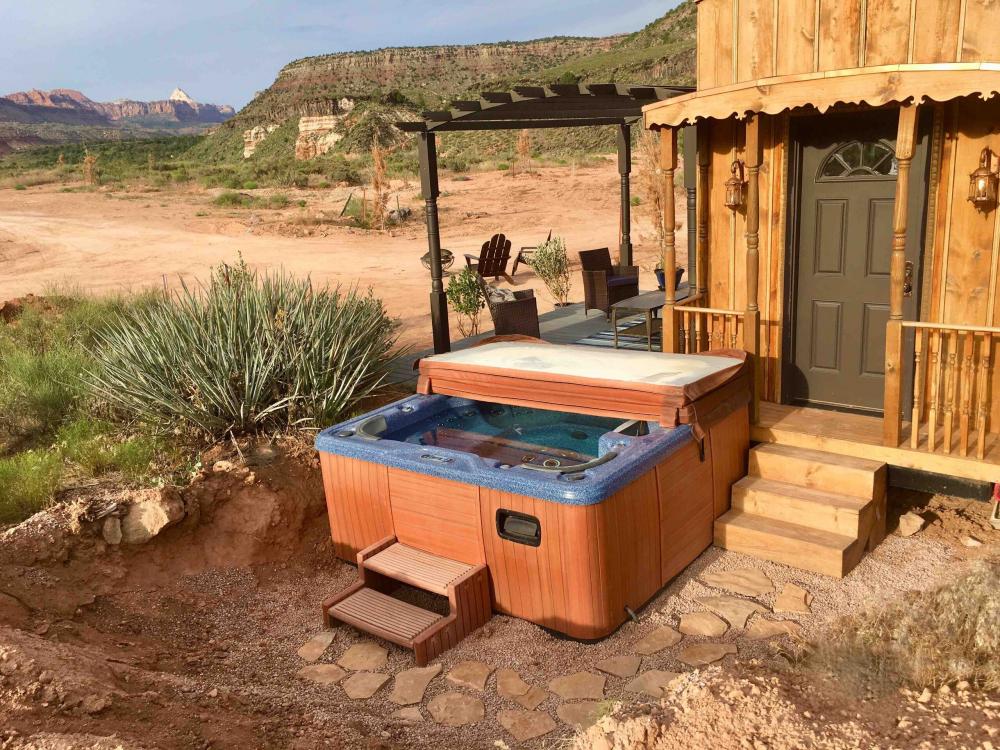 The Ark Tiny House Near Zion National Park, Utah