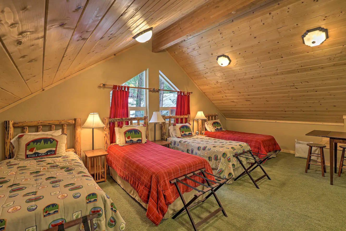 Check Out This Beautiful Cabin Getaway In Leavenworth