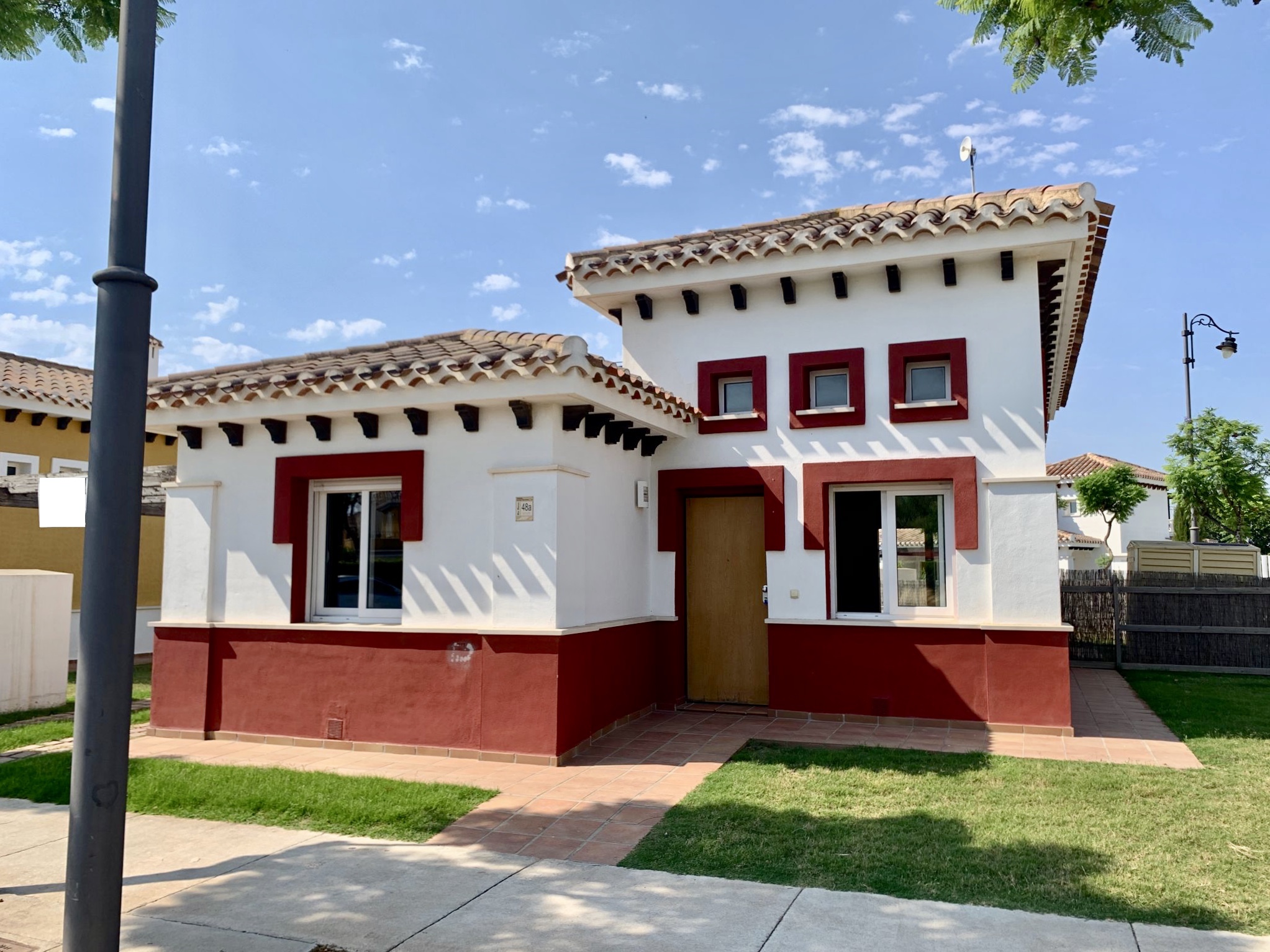 Villa Carmolí en Mar Menor Golf Resort. Torre Pacheco. Murcia HyH