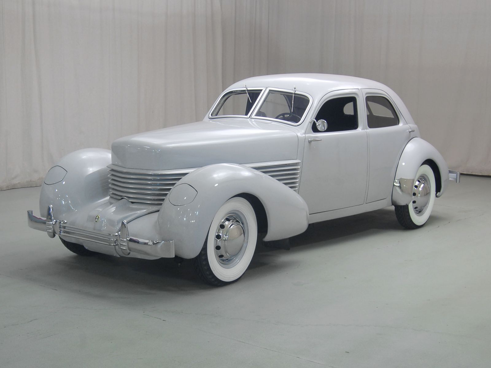 1937 Cord 812