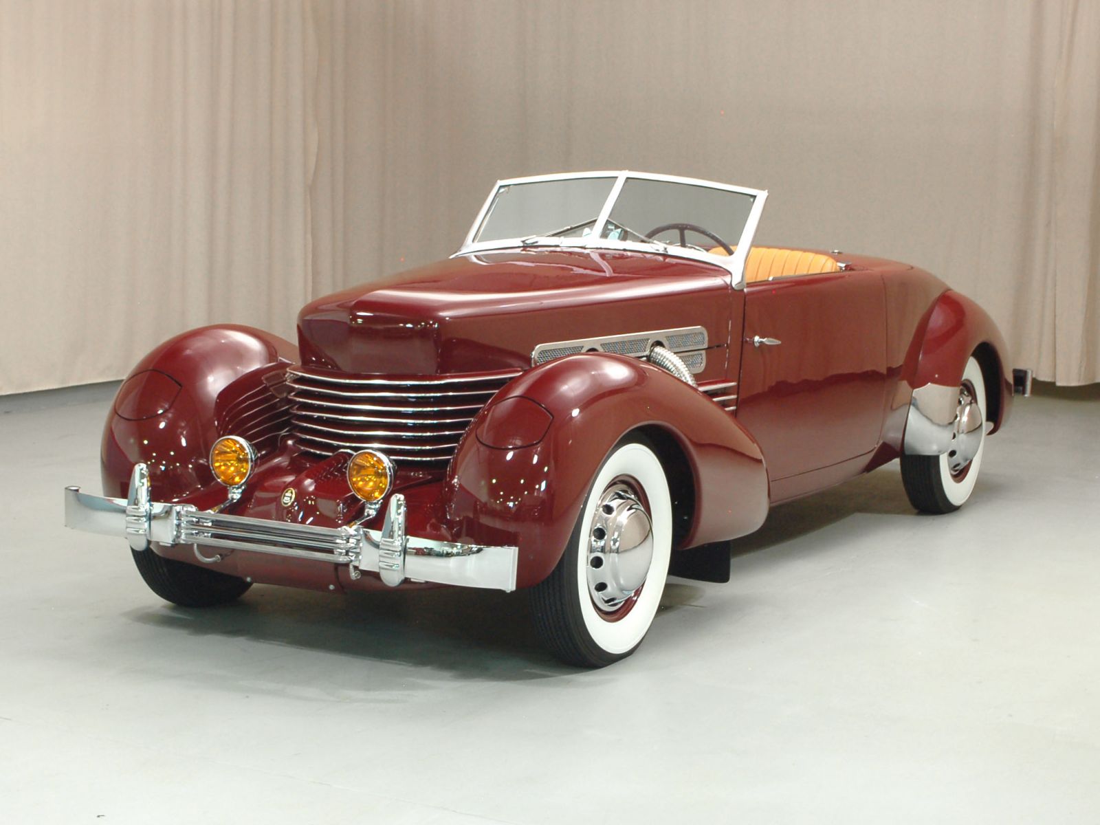 1937 Cord 812 SC