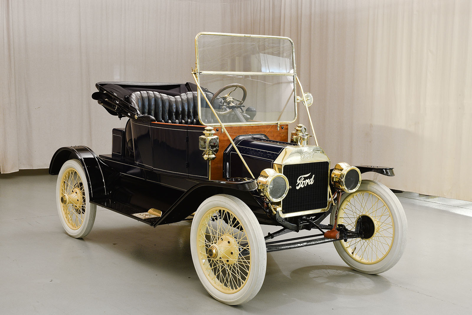 1912 Ford Model T Torpedo