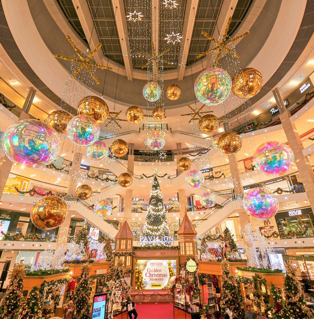 Our Favourite Christmas Shopping Mall Decorations For 2020