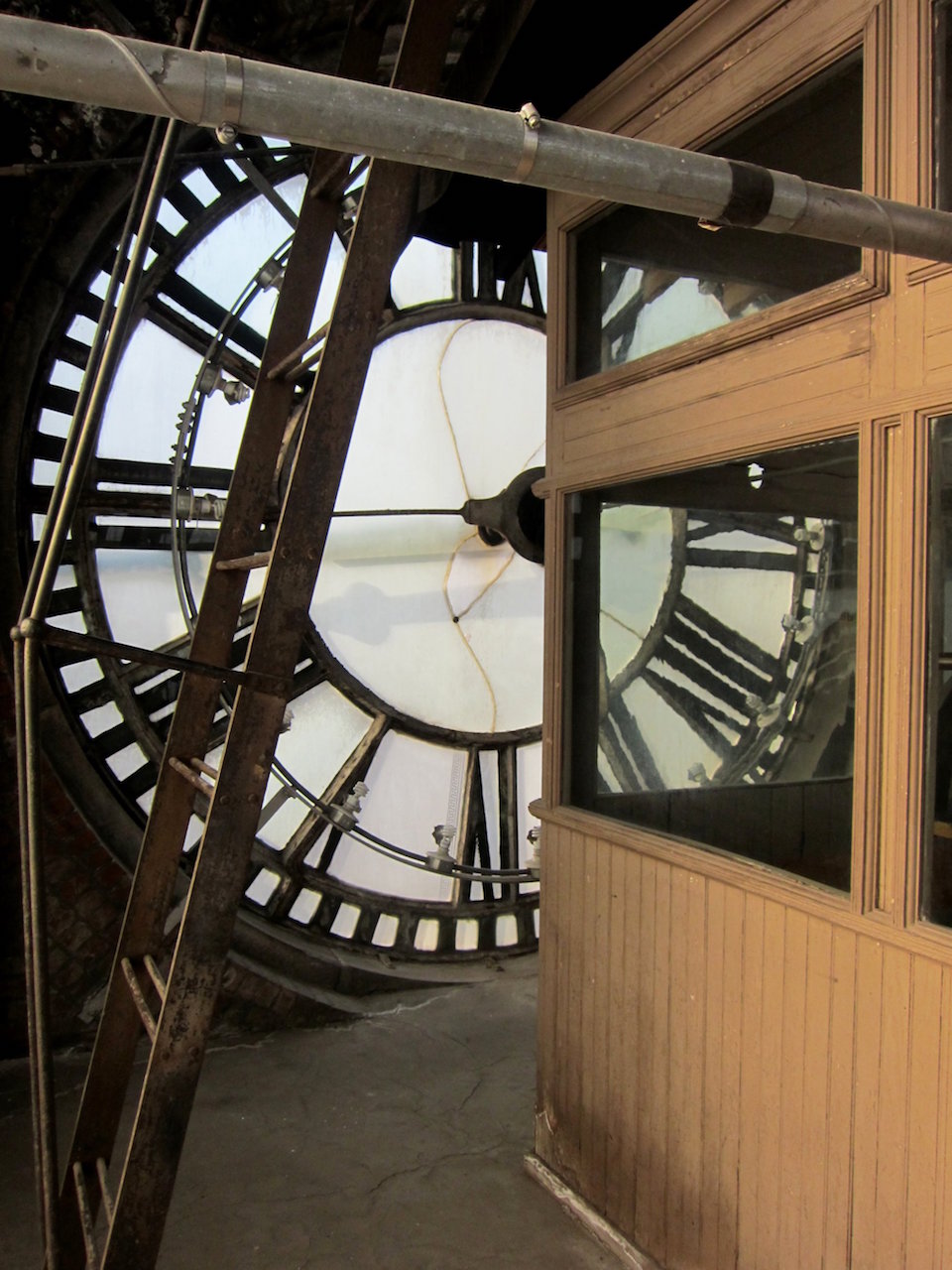 Despite Developer’s Plans, a Manhattan Clock Tower Will Stay Mechanical
