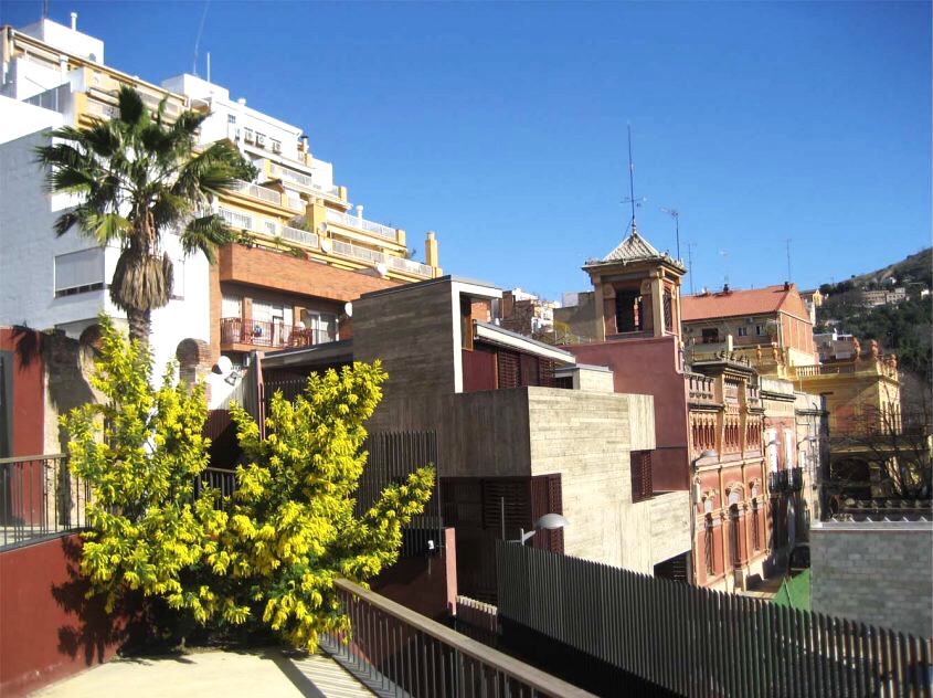 Carme Pinós, casa Vallcarca, Barcelona 2003 Hyperbole