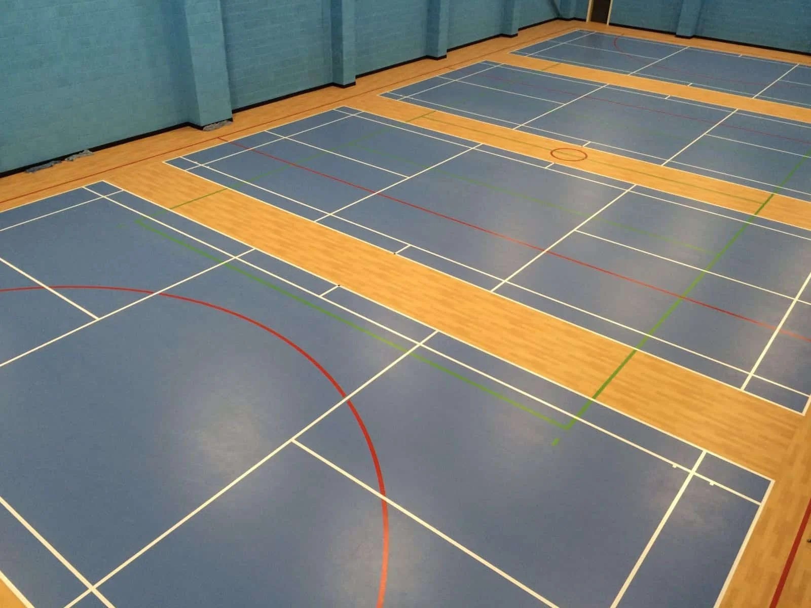 Professional Sports Floor Installation Services HyperClean®