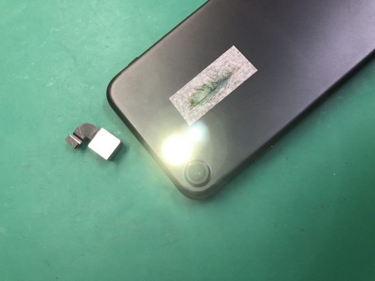 iPhone7修理 カメラ交換 学割、SNS割適用で富山最安値｜最新情報｜富山まちなか iPhone修理 iborn（アイボーン）