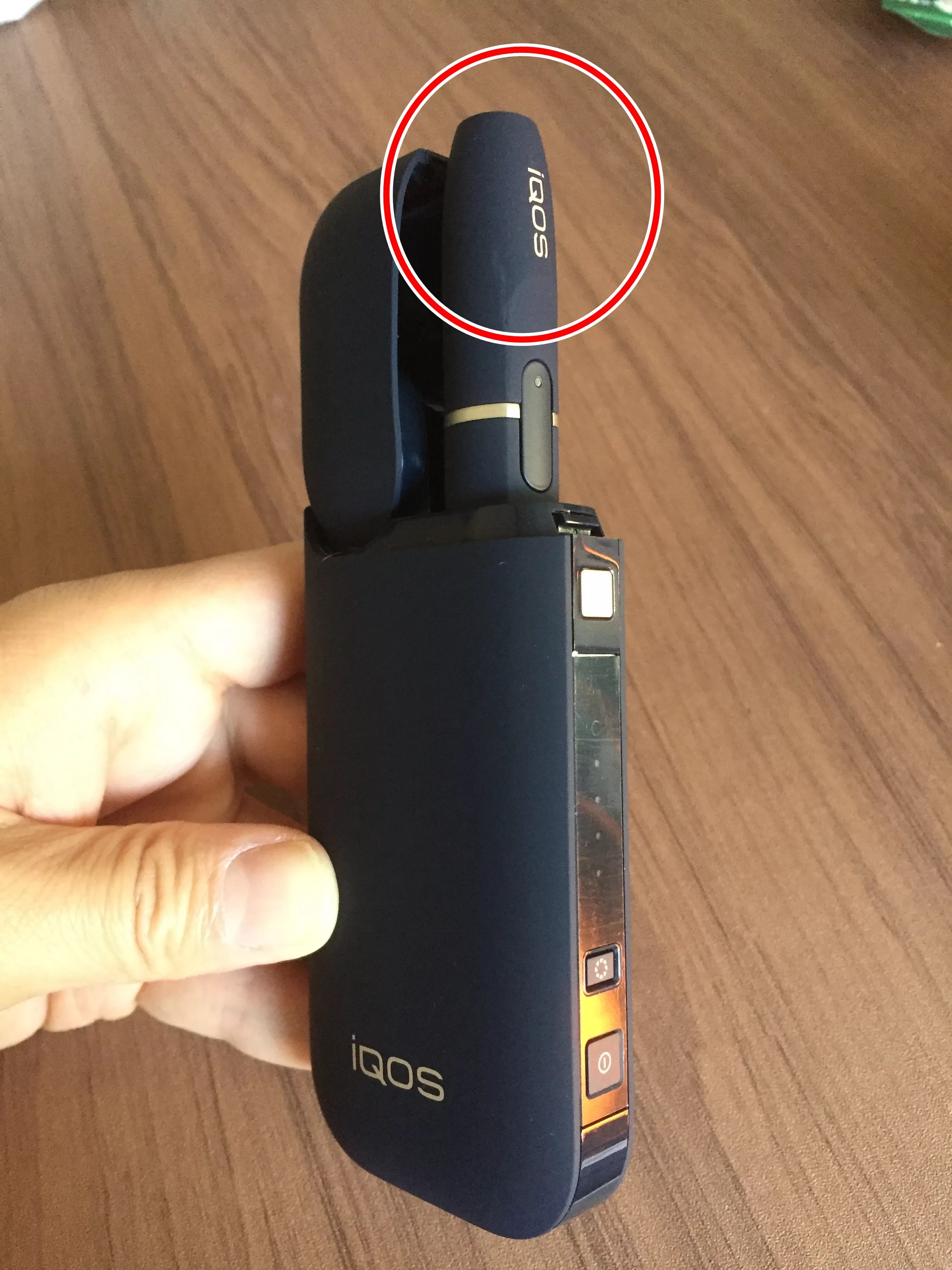 【アイコスの取扱説明書】充電完了からボタン説明まで！使い方がわかる3つの手順